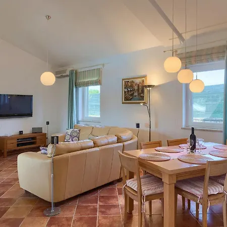 Tranquil Istria Holiday home *